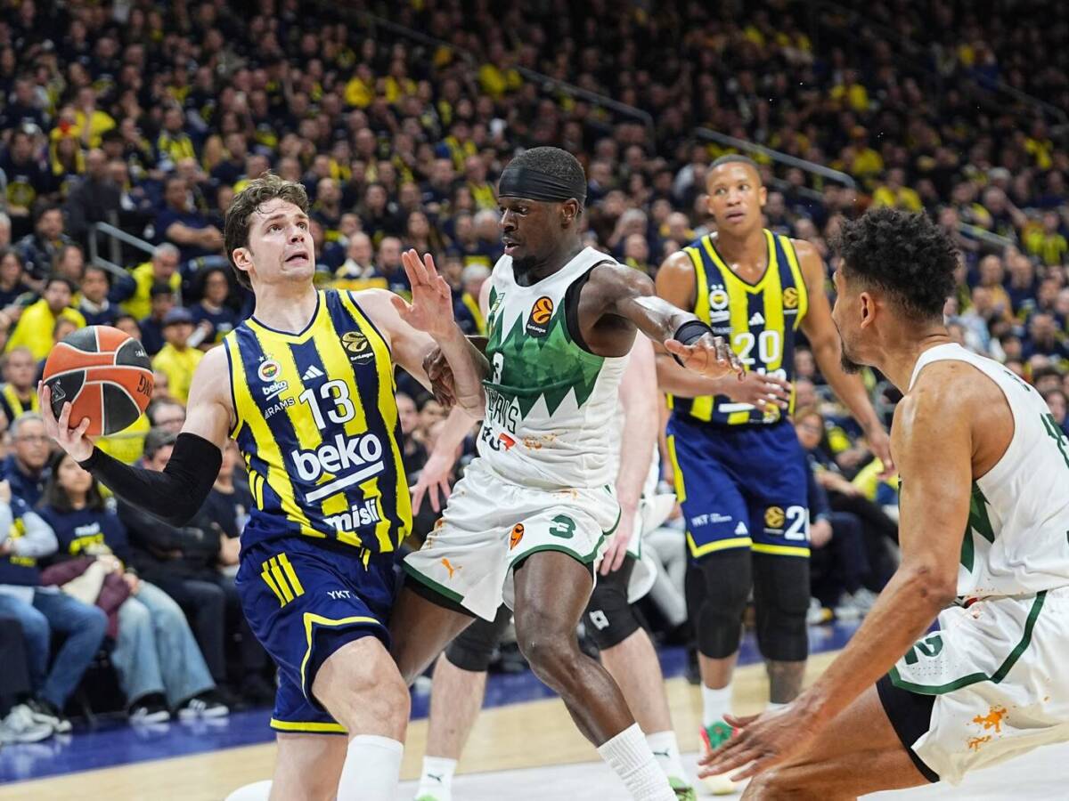  Fenerbahče cijeloj Evropi pokazuje kod koga je pehar: Ponovo rutinski dobili, sa Bosfora se vidi F4 