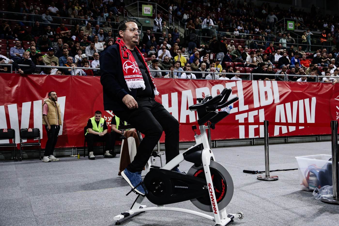  Vlasnik Hapoela preživio dramu na nebu 