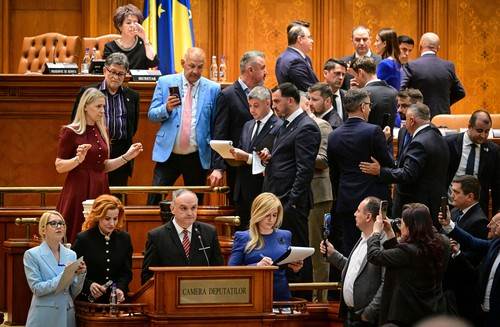  Pala proevropska vlada u Rumuniji! Haos u Bukureštu, premijer odmah pobjegao iz parlamenta 