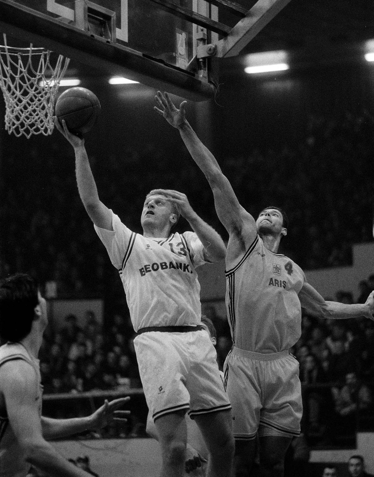  Preminuo veliki Hoze Ortiz (62): Od NBA lige, preko Reala i Barse, do hapšenja i zatvora 