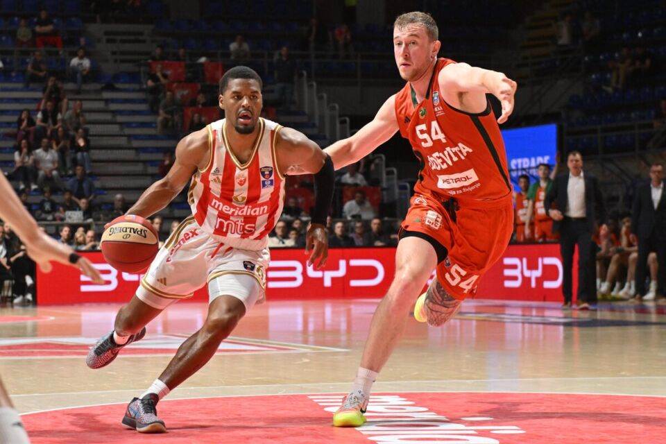  Crvena zvezda udara na Partizan u polufinalu ABA lige 