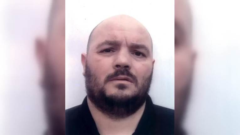  Uhapšen Kristijan (50) koji je ubio dostavljača u Drnišu: Policija satima tragala za naoružanim ubic 