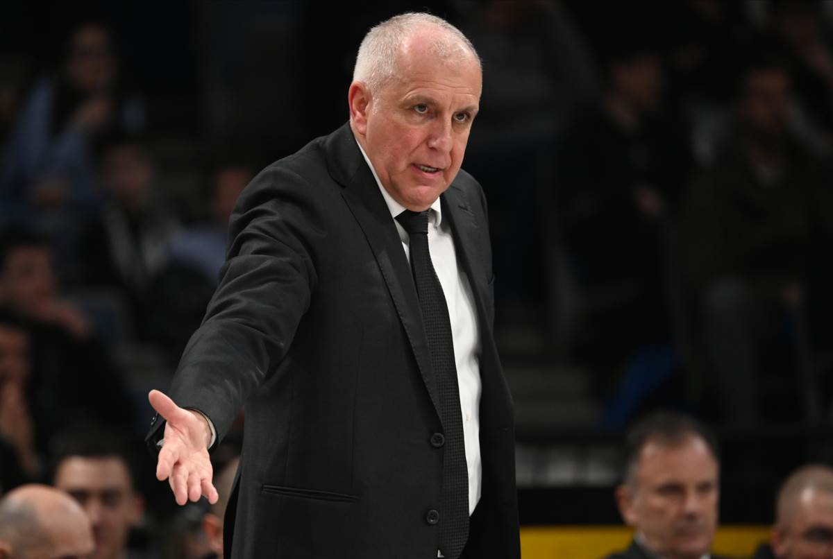  Kako spekulišu mediji u Grčkoj, Panatinaikos želi na klupi najtrofejnijeg evropskog trenera. 