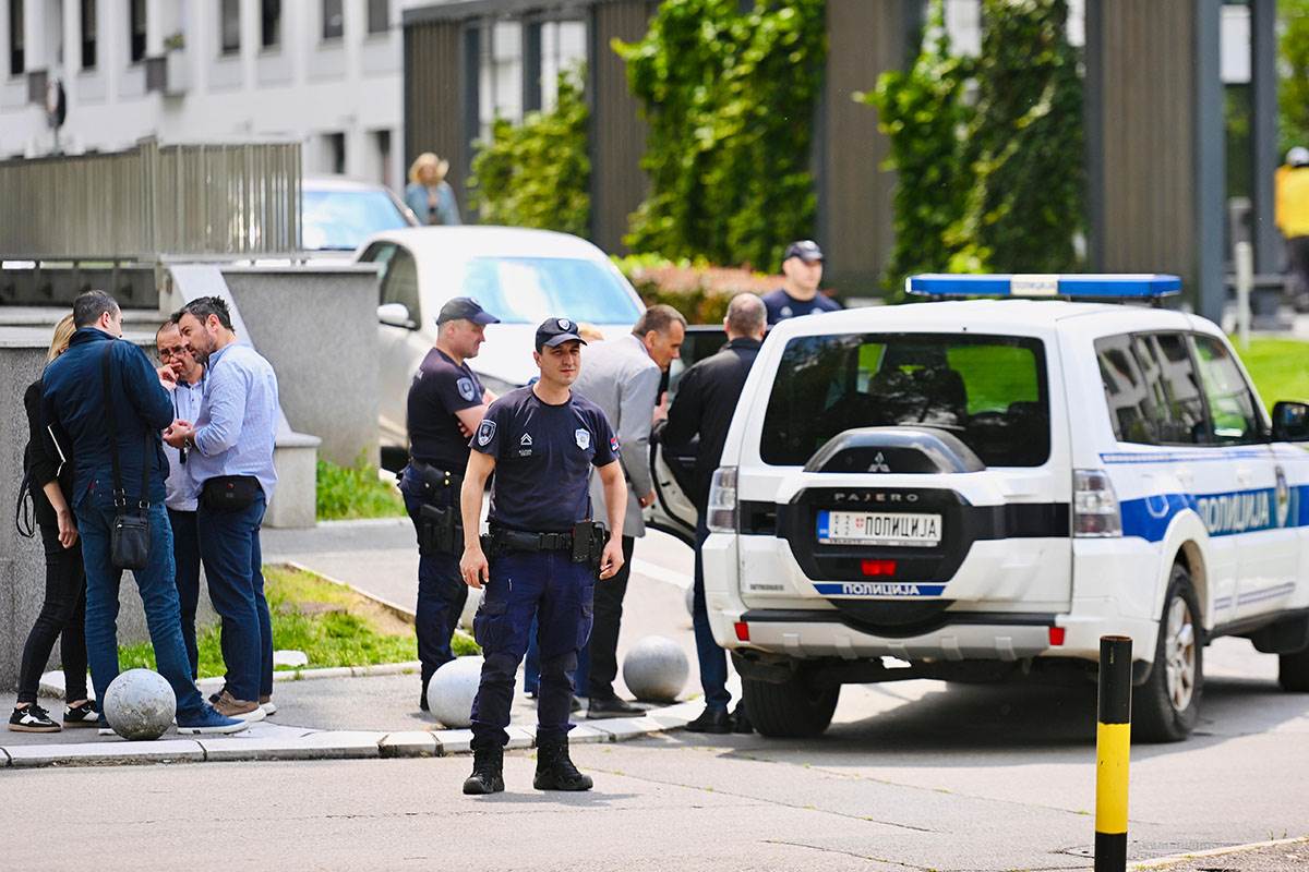  Pritvor za osumnjičenog koji je prijetio smrću vlasniku kafića "Džeri": Sud donio odluku, ostaje iza 