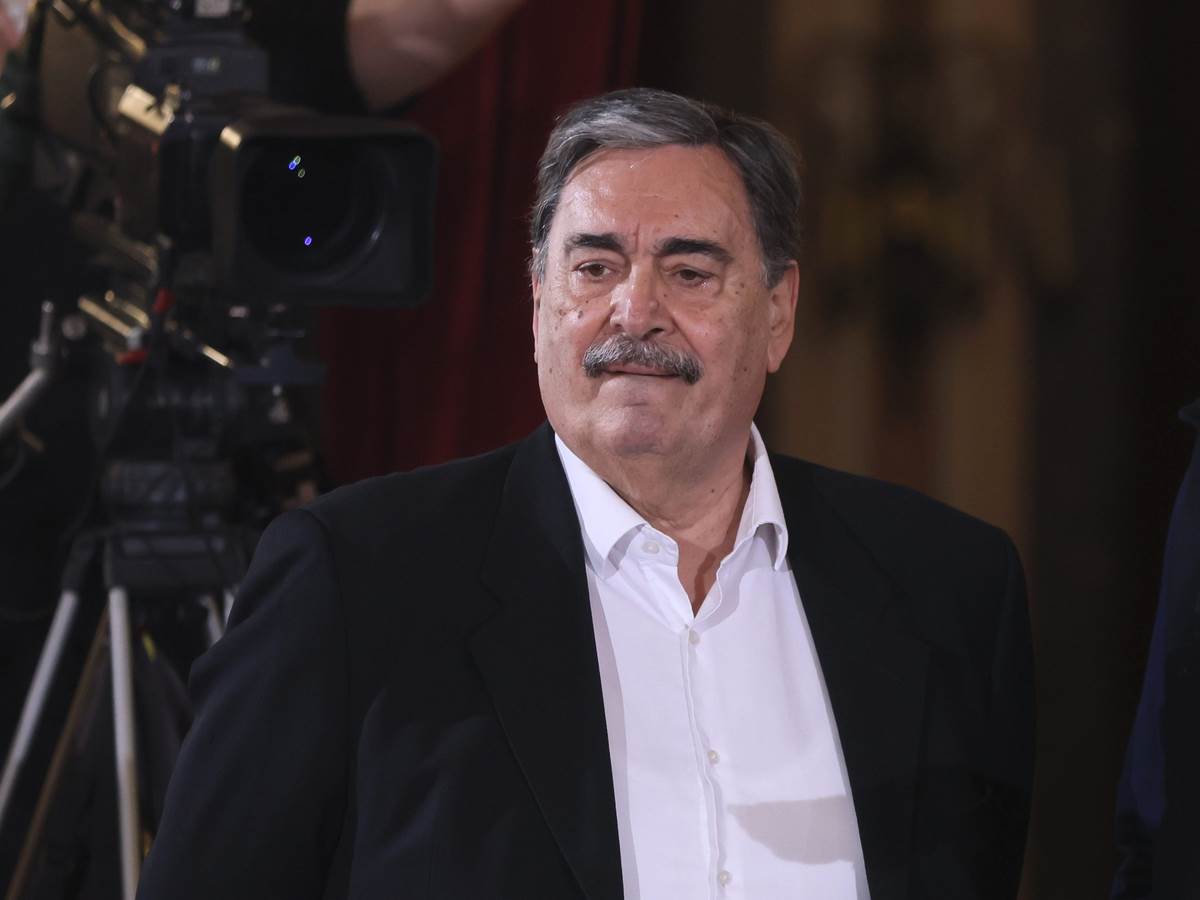  Vlade Đurović: "Svi oni ne smiju da ostanu u Zvezdi! Zašto ne Barna i Petrušev?" 