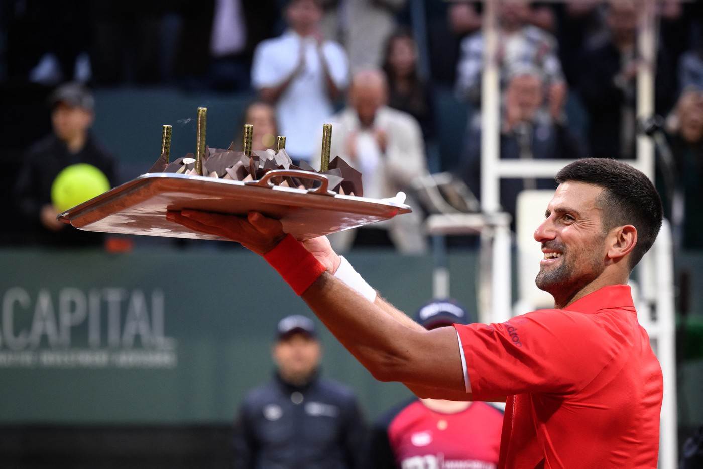  Novak Đoković slavi 39. rođendan i ide po novi rekord: Čim kroči na teren Rolan Garosa, postaće besm 