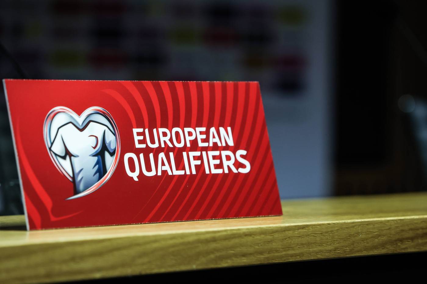  Pobuna protiv UEFA 