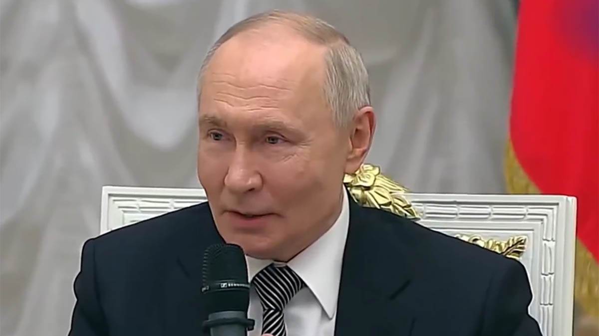  Cijeli svijet se smeje Putinu, ne može riječ da izgovori 