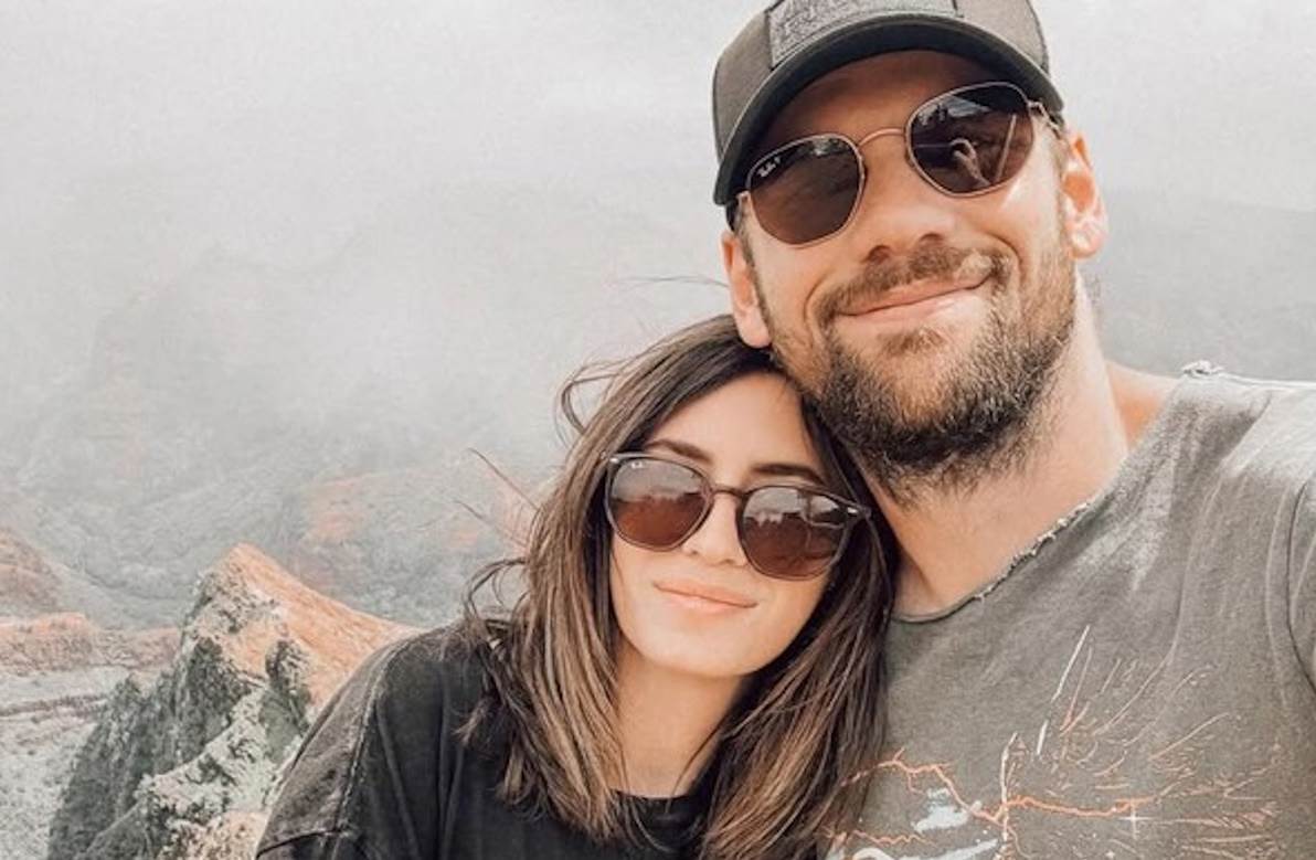  Pjevač priznao da je gej posle 14 godina braka: Šokantno priznanje objavio na Instagramu,2 sata kasnije oglasila se žena 