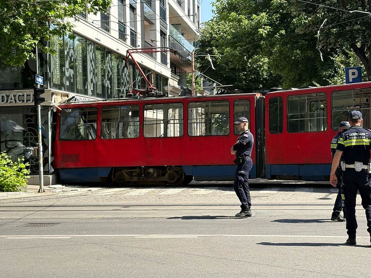  U bolnici 15 osoba: Oglasilo se tužilaštvo povodom iskakanja tramvaja iz šina na Dorćolu 