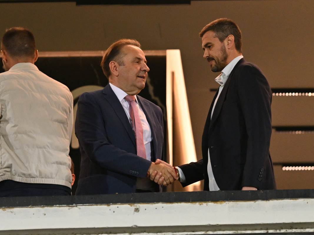 Rasim Ljajić spreman da napusti Partizan pod jednim uslovom: "Unio bih ga na leđima, to bilo najbolje"
 