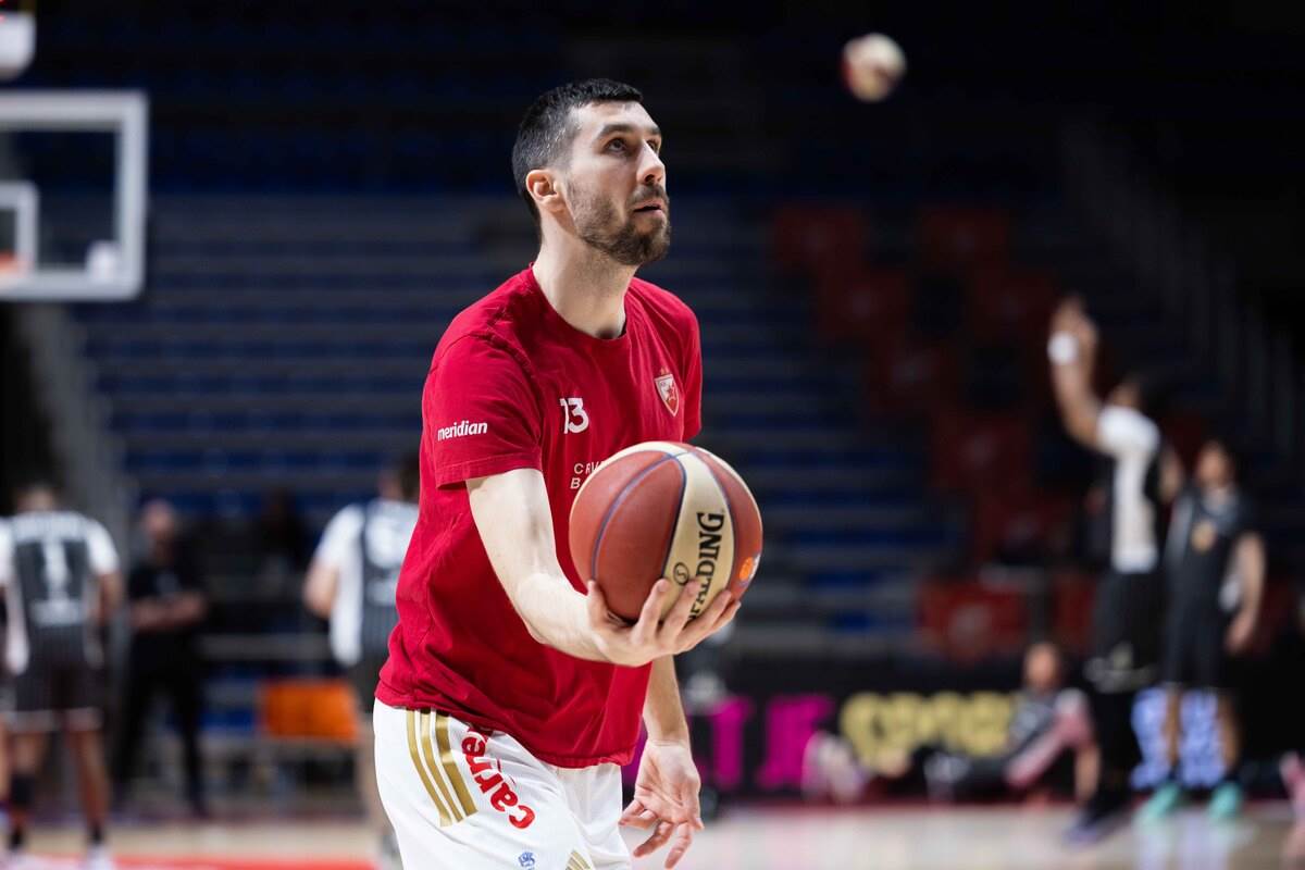  Zvezda počela eru posle Saše Obradovića: Milan Tomić okupio tim, svi su došli da ga podrže 