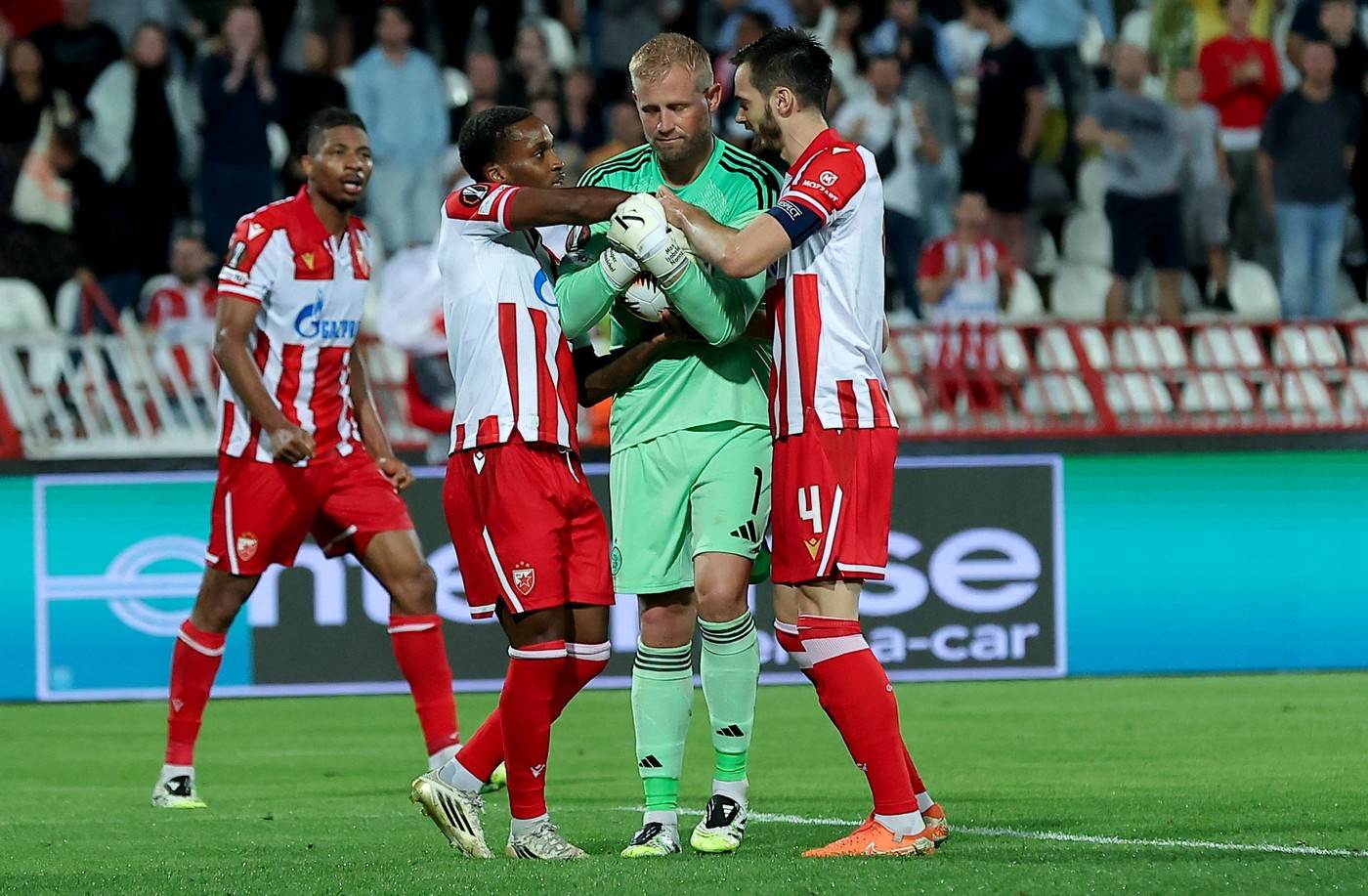  Kasper Šmajhel se emotivno oglasio o kraju karijere 