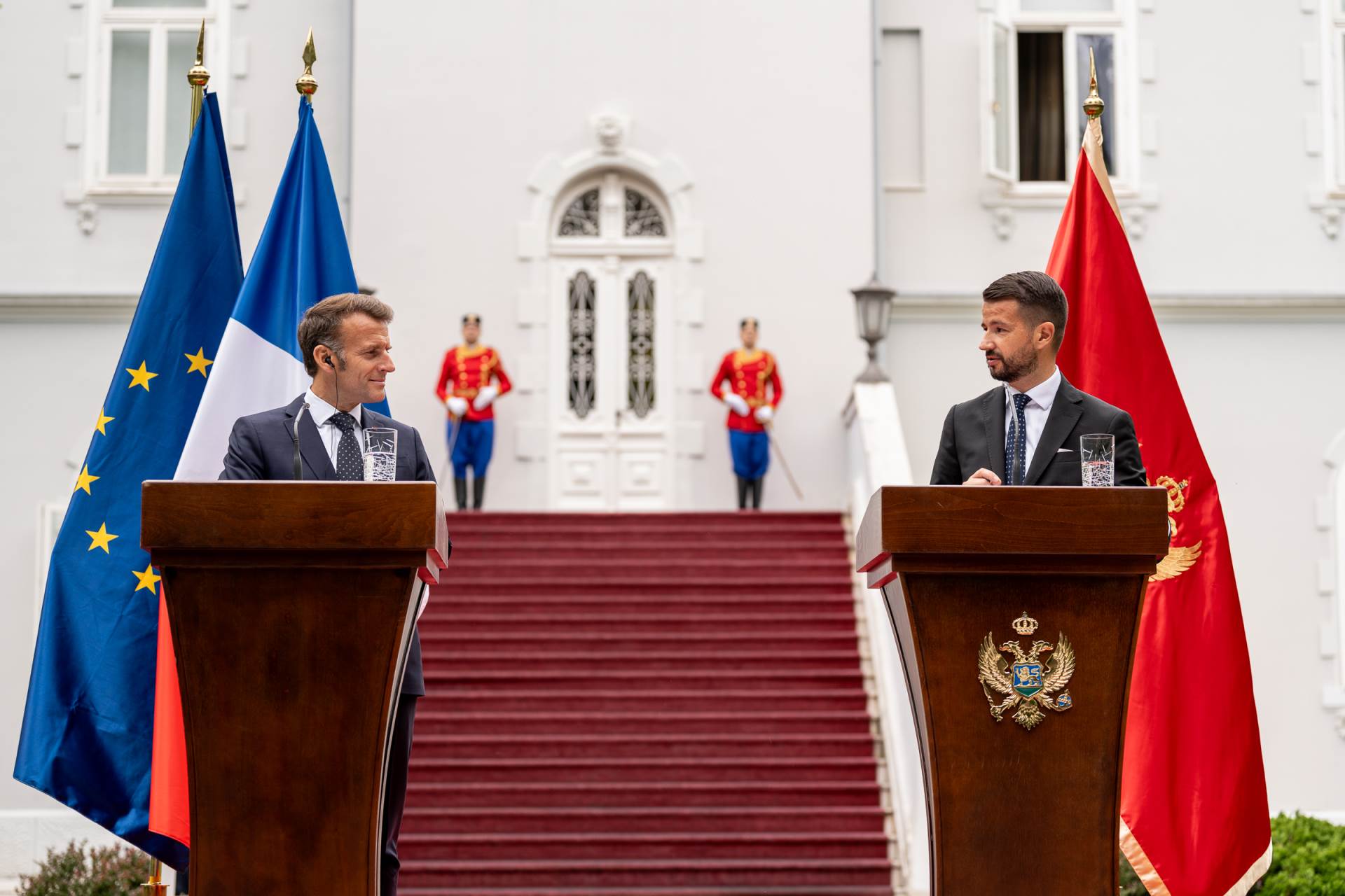  Predsjednik Milatovic i Emanuel Makron - Press Orden i Rucak Cetinje (4 of 50).jpg 