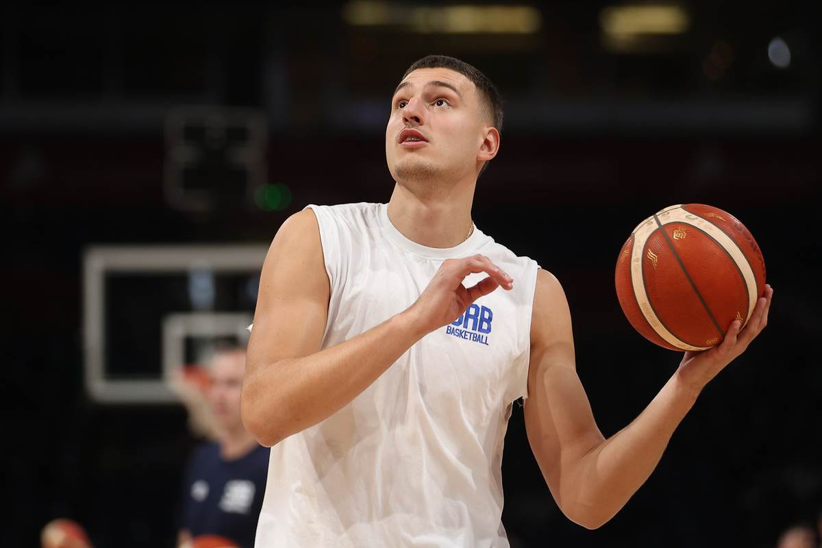  Srbija dobila veliko pojačanje za kvalifikacije: Nikola Jović igra protiv "zmajeva" 