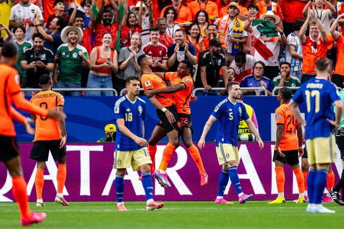  PETARDA MOĆNE HOLANDIJE U HJUSTONU: Gakpo i Brobi razbili Šveđane, Oranje gazi kao nekada! 