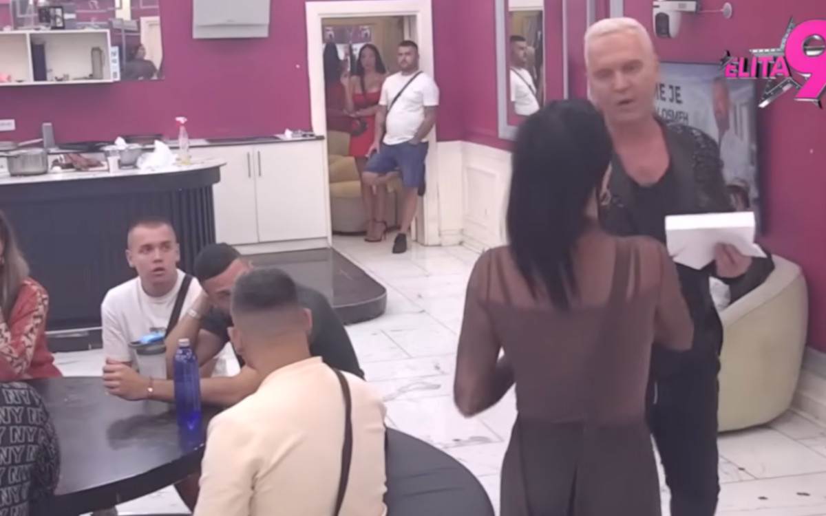  Stiglo hitno pismo, učesnica napustila Elitu: Stanje je ozbiljnije nego što su mislili, završila u b 