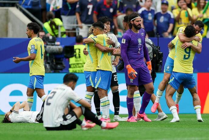  Ludilo u Hjustonu završeno pobedom Brazila: Japan se borio 96 minuta, pa pao u finišu 