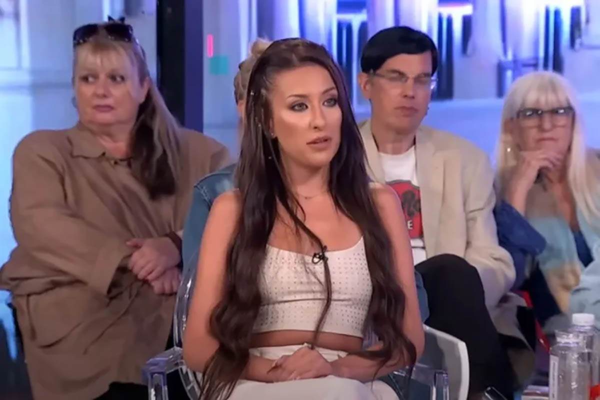  Udaje se Stefani Grujić? Trudna ušla u vezu sa ženom i sve krila od bivšeg, a evo sa kim staje na ludi kamen 