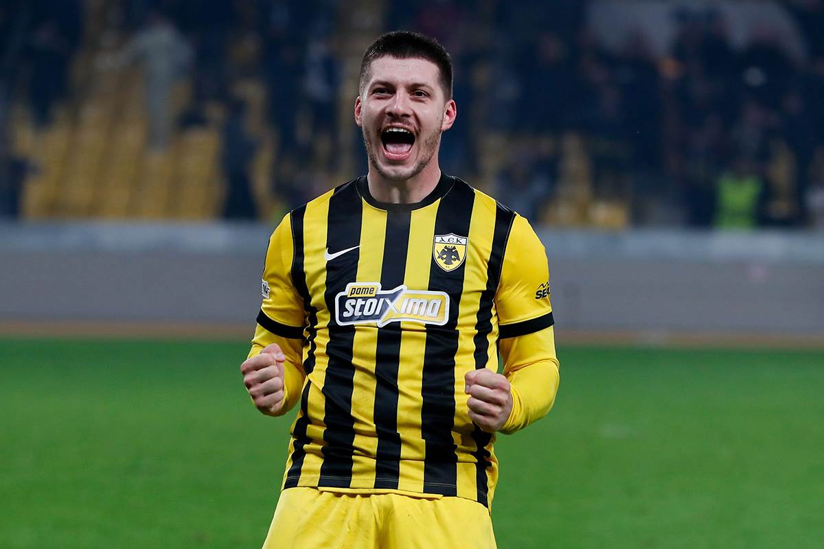 Luka Jović postaje najplaćeniji fudbaler u Grčkoj 