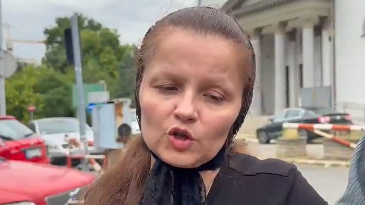  Napadnuta Mala Cana: Pjevačicu zadesila još jedna nesreća nakon smrti muža, podijelila jeziv snimak  