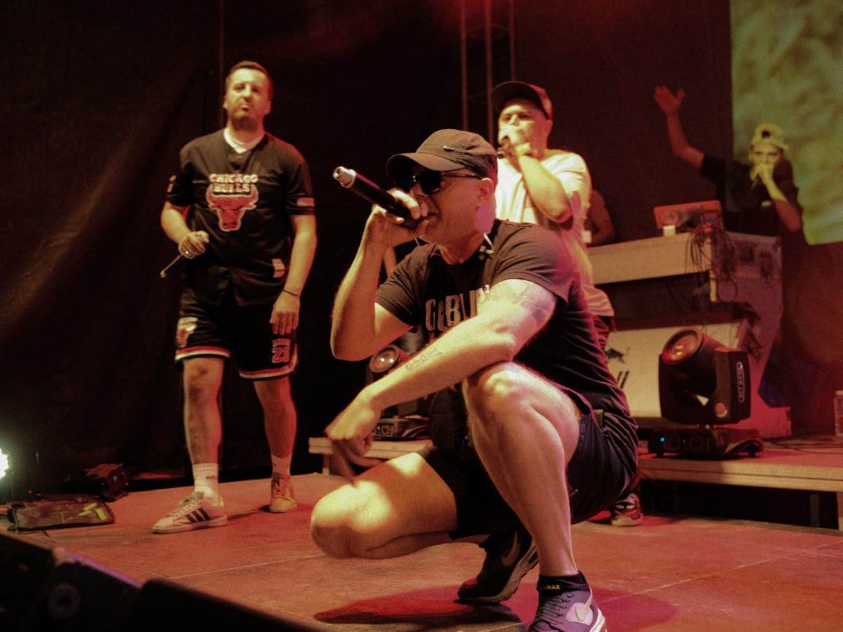  Juice napravio koncert nakon 2 godine na mjestu gdje je sve počelo: Nakon najvećih hitova nastup završio Sinanom 
