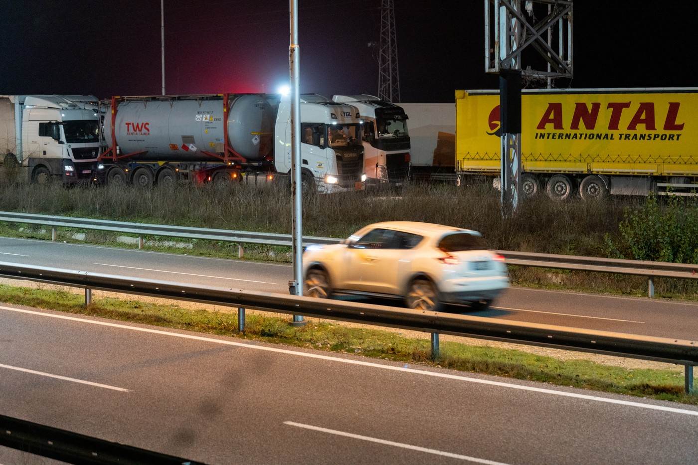  Još jedan Srbin stradao u Bugarskoj: Stao zbog kvara na vozilu, pa ga zadesila jeziva smrt 
