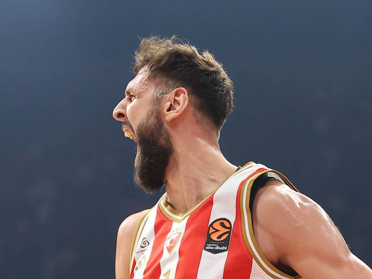  Uroš Plavšić otišao iz Crvene zvezde 