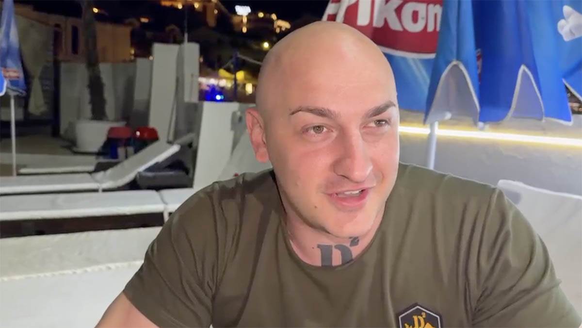  "Priča da je veličina, a neće da pruži ruku": Desingerica razočaran Zoricom, otkrio nam šta će dati pobjedniku 