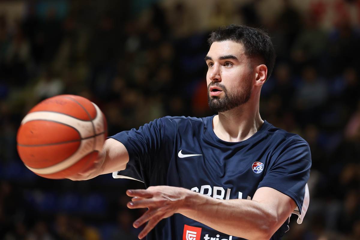  Reprezentativac Srbije ostaje u Japanu 