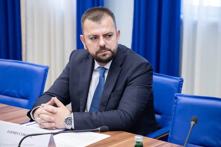  Jasmin Ćorović 