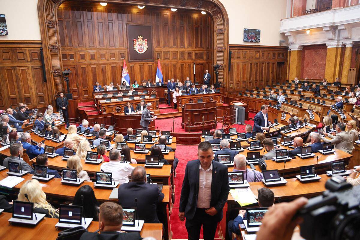  Zakazana sjednica o nepovjerenju Vladi Srbije: Predlog podnijela opozicija 
