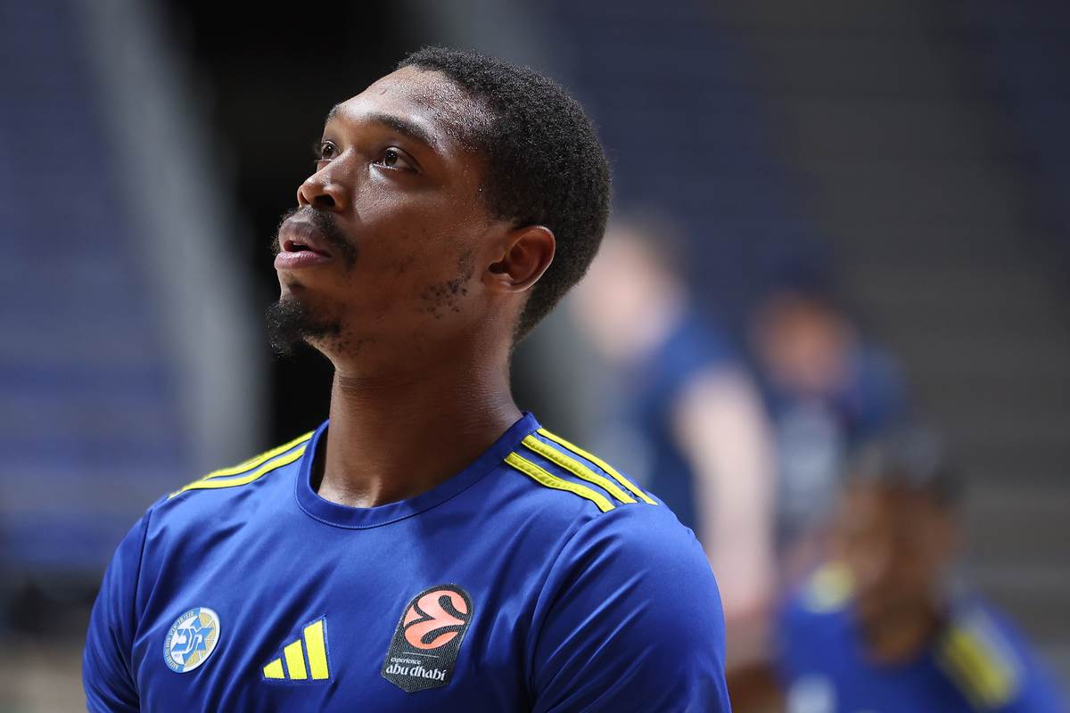  Loni Voker ponuđen Partizanu 