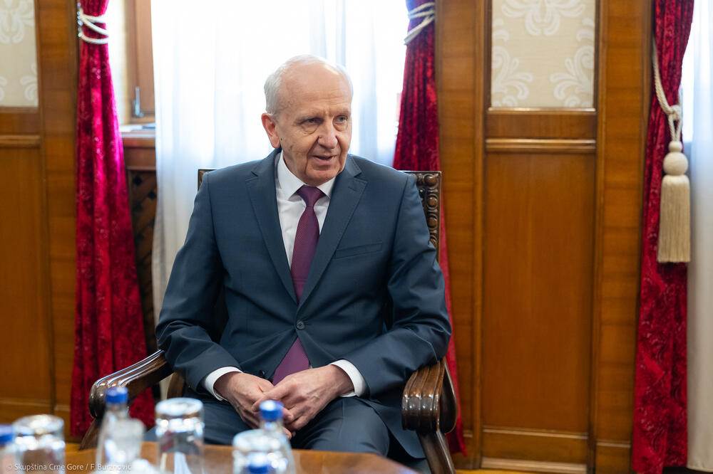  Aleksandar Lukašik 