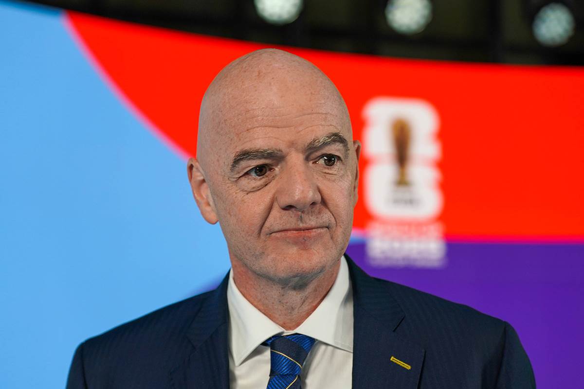  Infantina napustio najbliži savjetnik, sve se urušava 