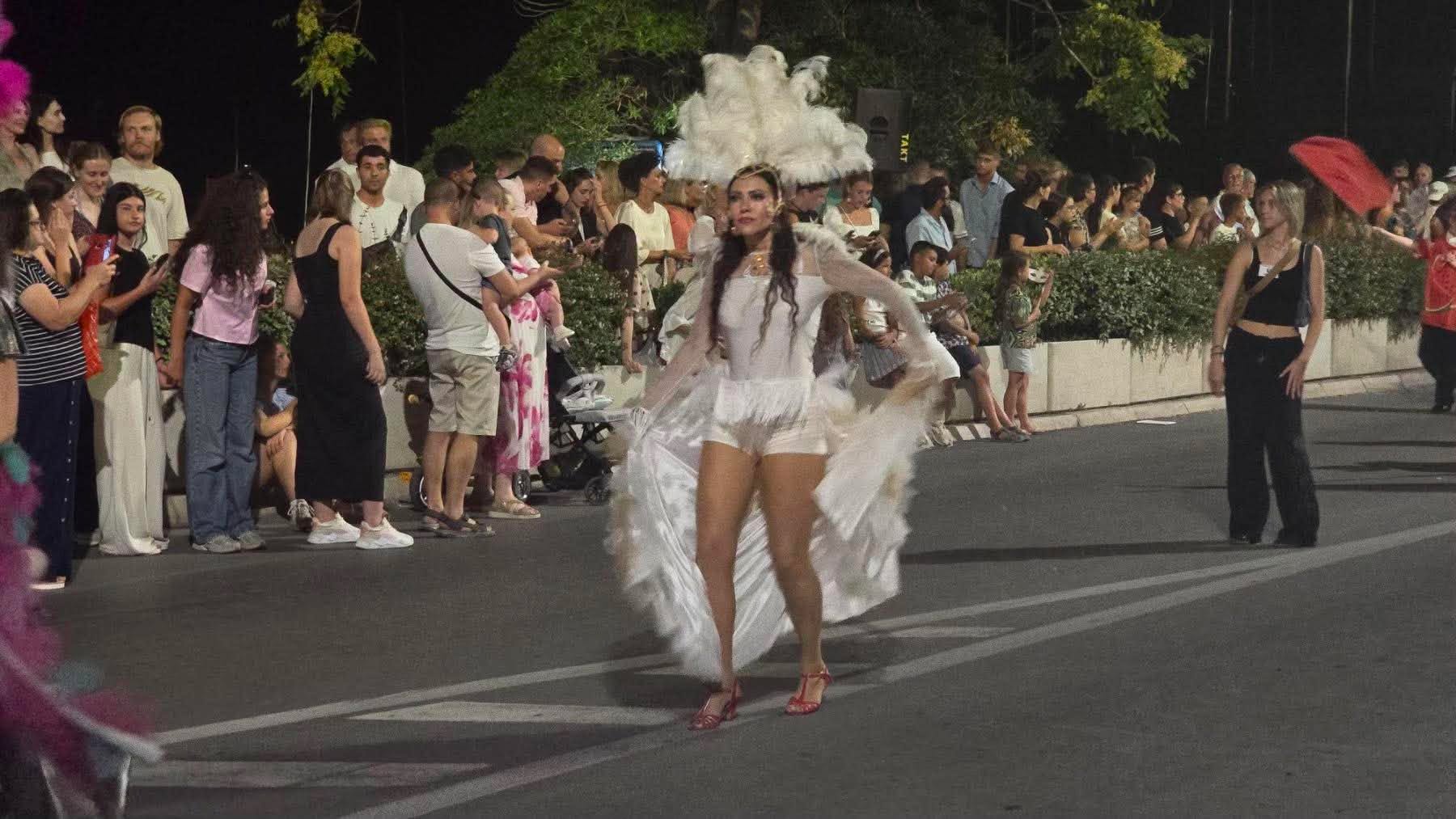  Počeo 24. Internacionalni ljetnji kotorski karneval 