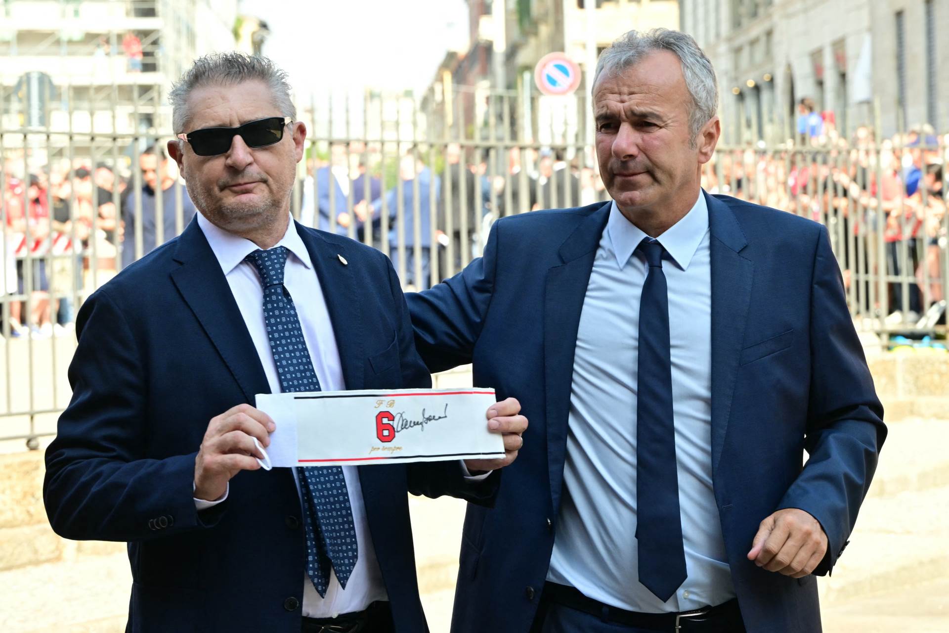  Cijeli Milan je danas plakao: I Dejo došao da se pokloni Bareziju 