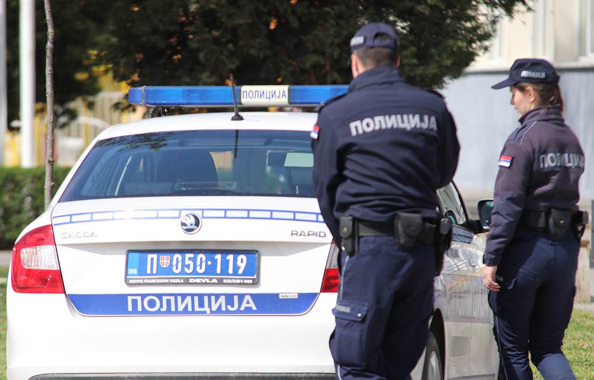  Drama na Zvezdari: Azerbejdžanac ušao u dvorište i pokušao da napastvuje ženu (30) 
