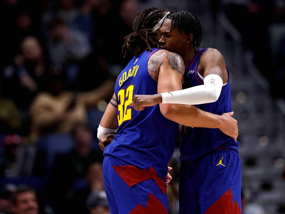  Lebron ih odjavio, oni riješili da "očerupaju" Denver: Otimaju Jokiću vrlo bitnog saigrača 