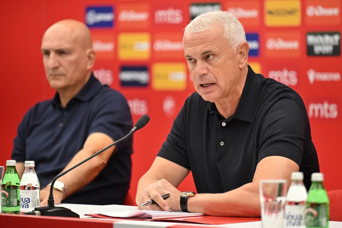  Zvezdan Terzić prećutao, ali Grci otkrili sve: Zvezda završila transfer pred Viktoriju Plzenj 