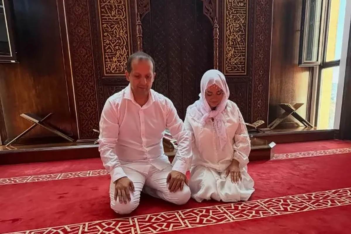  Šta je Emir Habibović tražio od 15 godina mlađe da bi bio s njom 