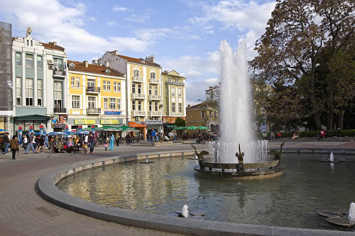  U Bugarskoj privedeno 18 osoba: Osumnjičeni za veze sa međunarodnom neonacističkom organizacijom 