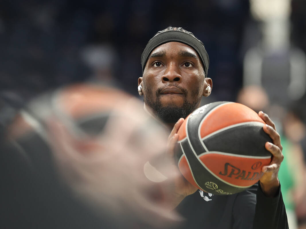  Partizan je prošlost: Šejk Milton otkrio šta mu je rekao Obradović, odmah je donio odluku 