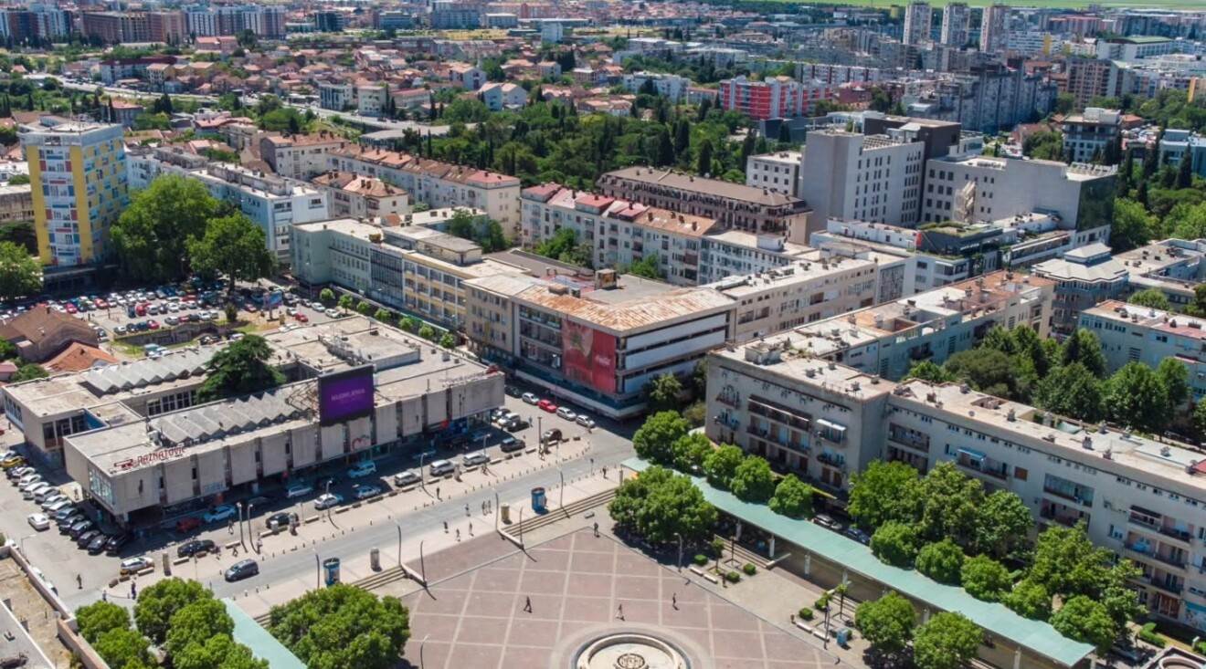  Trg nezavisnosti 