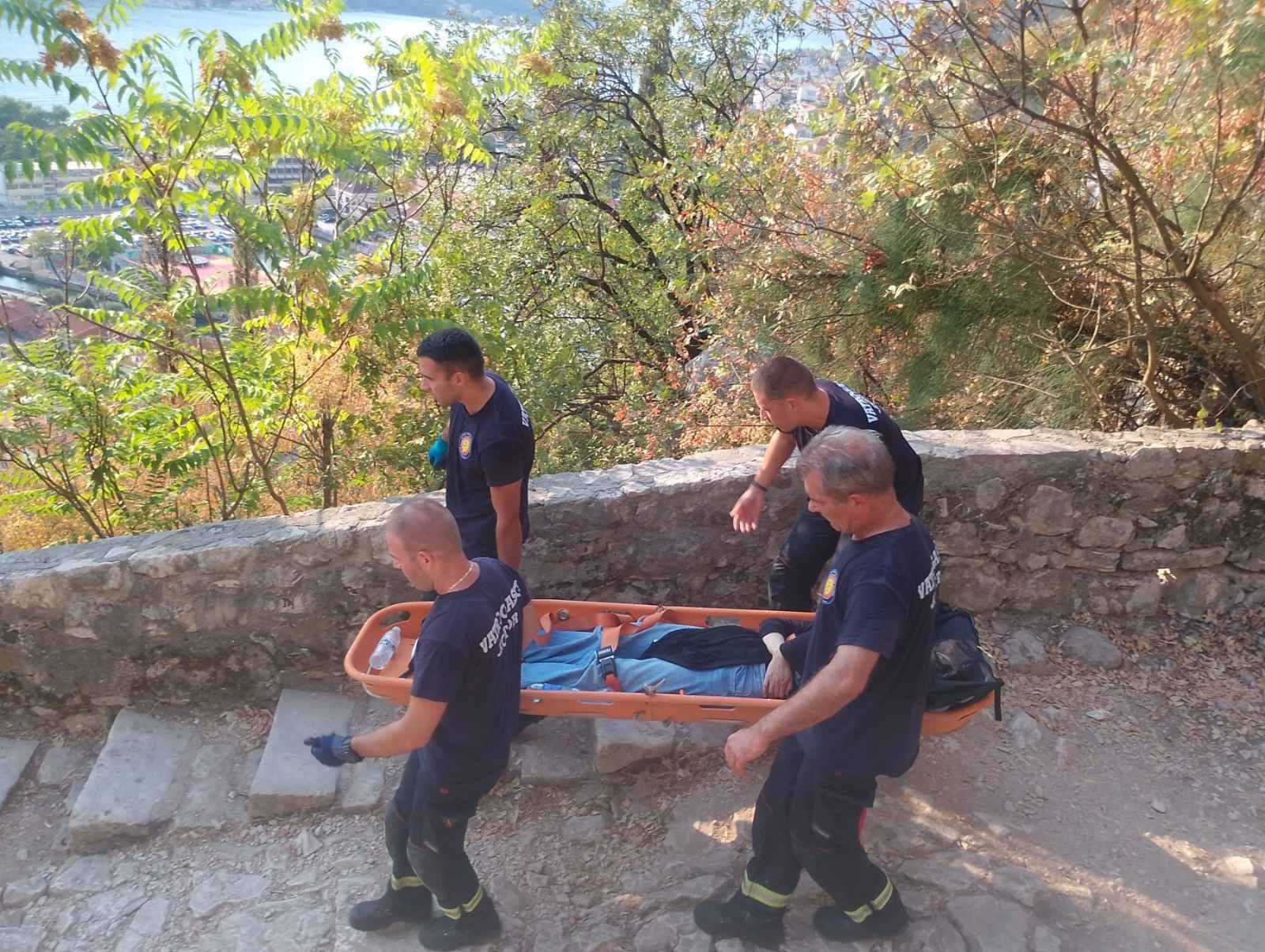  Državljanki Pakistana pozlilo na putu prema tvrđavi San Đovani 