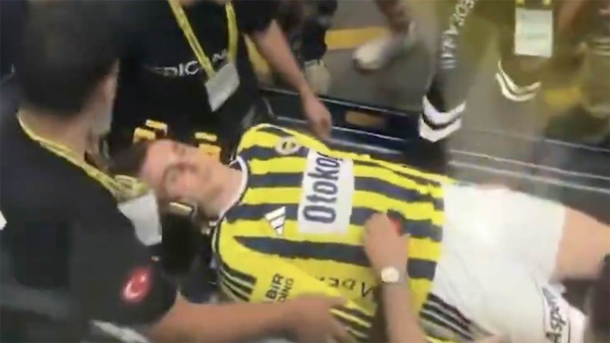  Fudbaler Fenerbahčea se samo srušio 
