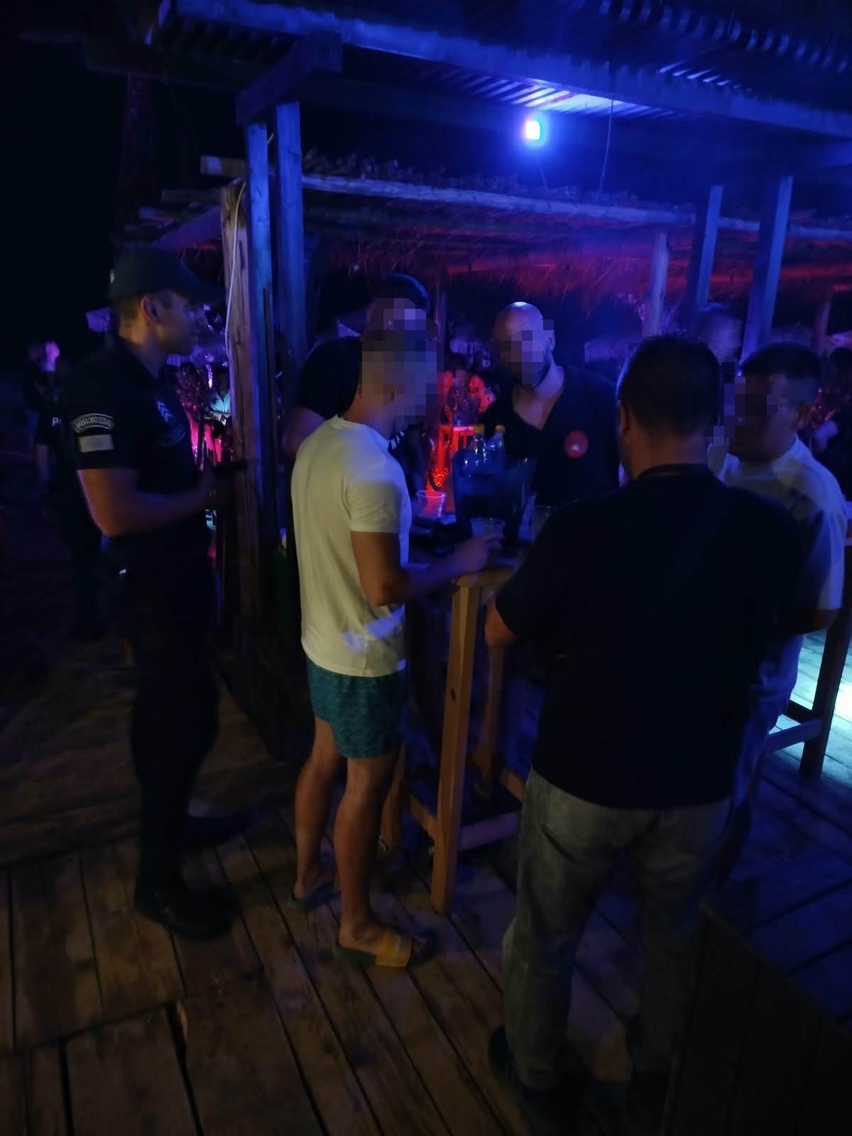  Ulcinj: Kontrolisano više od 300 osoba, devet uhapšeno, oduzet automobil 
