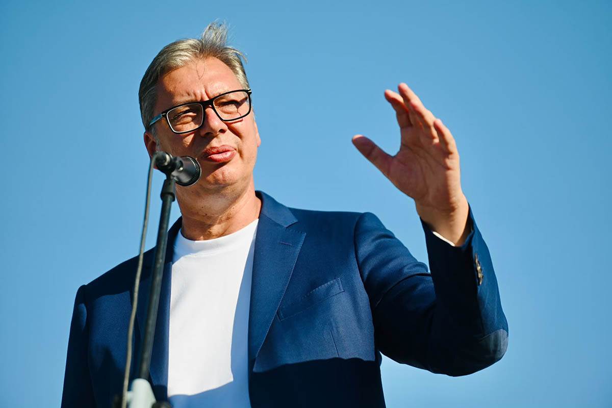  Vučić otkrio kada će raspisati izbore 