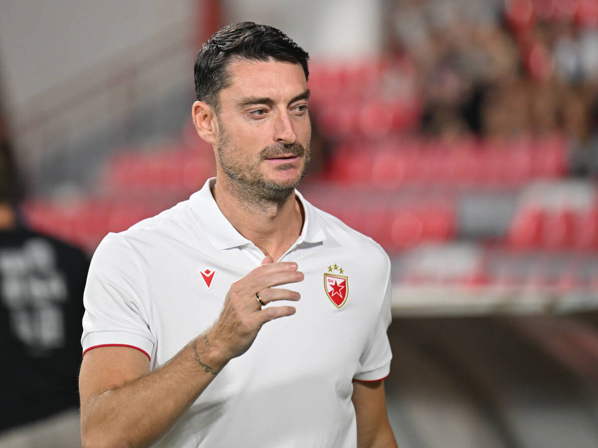  Crvena zvezda mora prije ponoći da dovede pojačanja: Albert Rijera ima tri želje prije "sječe" 