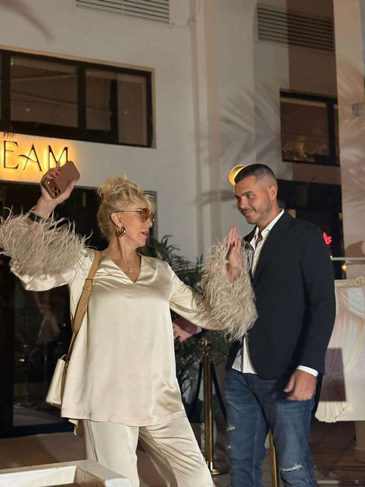  Brena jednom rečenicom urnisala stare saradnike 
